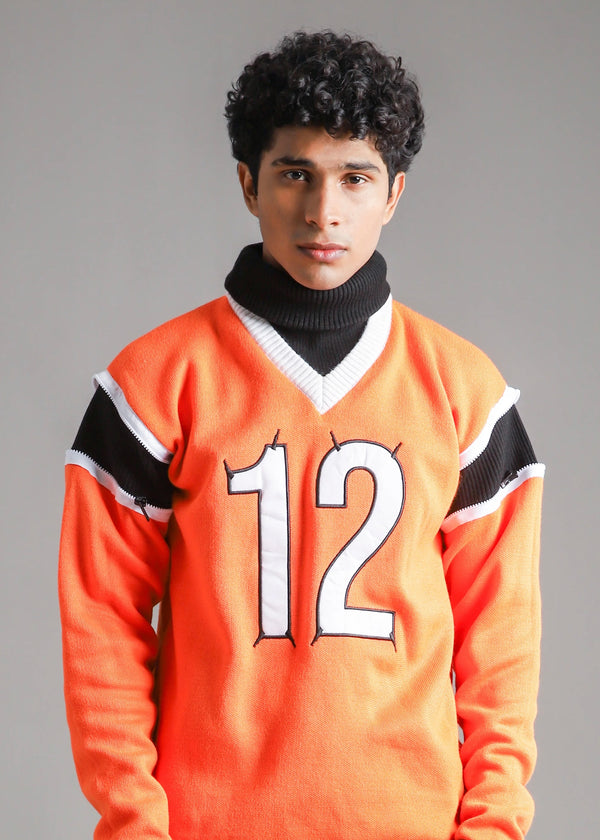 TURTLE NECK SWEATER